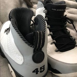 Air Jordan retro 9 baron’s